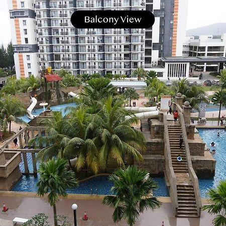 Kuantan Getaway Waterpark And Beach Exterior foto